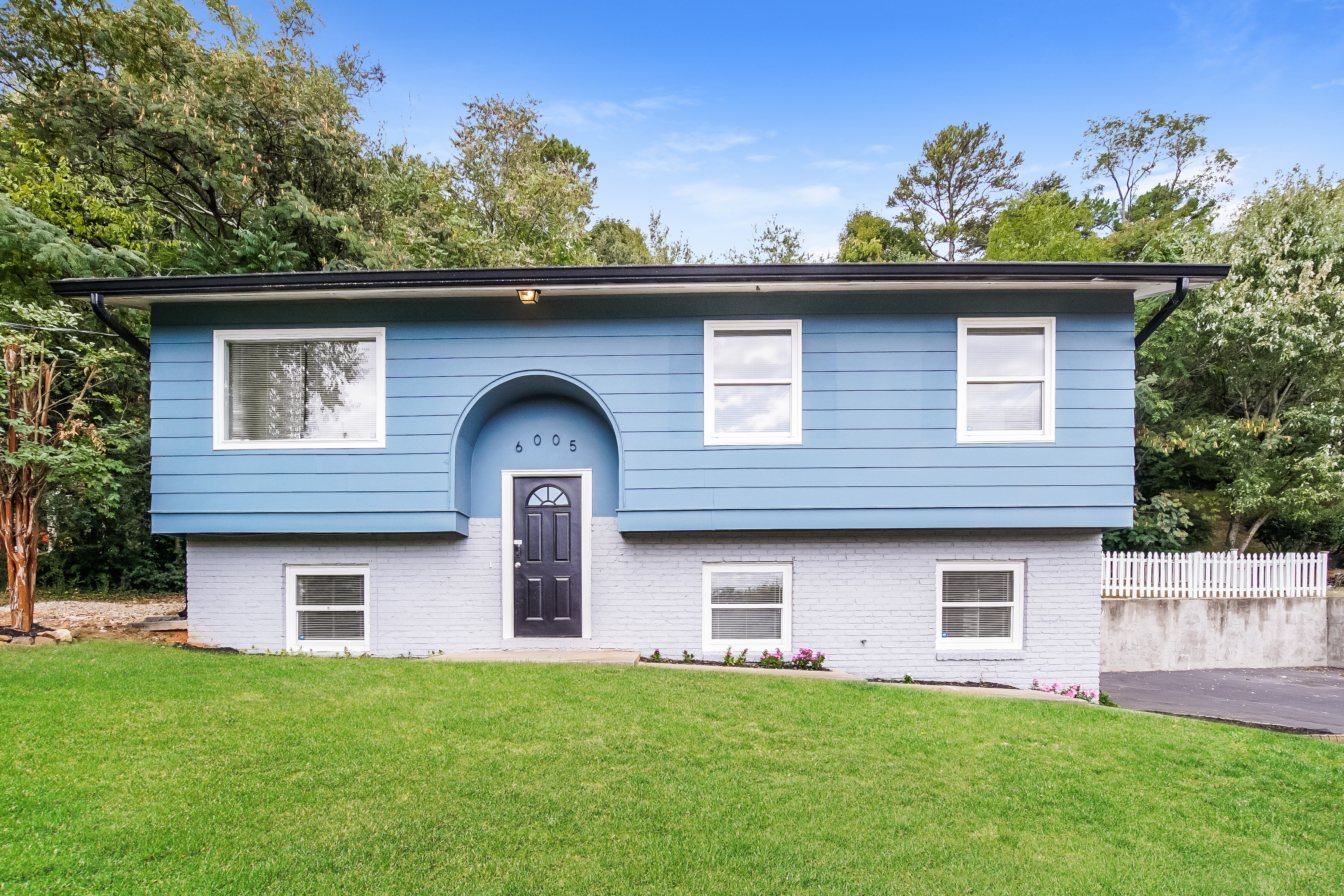 6005 VILLA RD KNOXVILLE, TN 37918